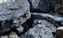 钼行业深度报告：供需紧张 钼精矿价格持续上涨可期